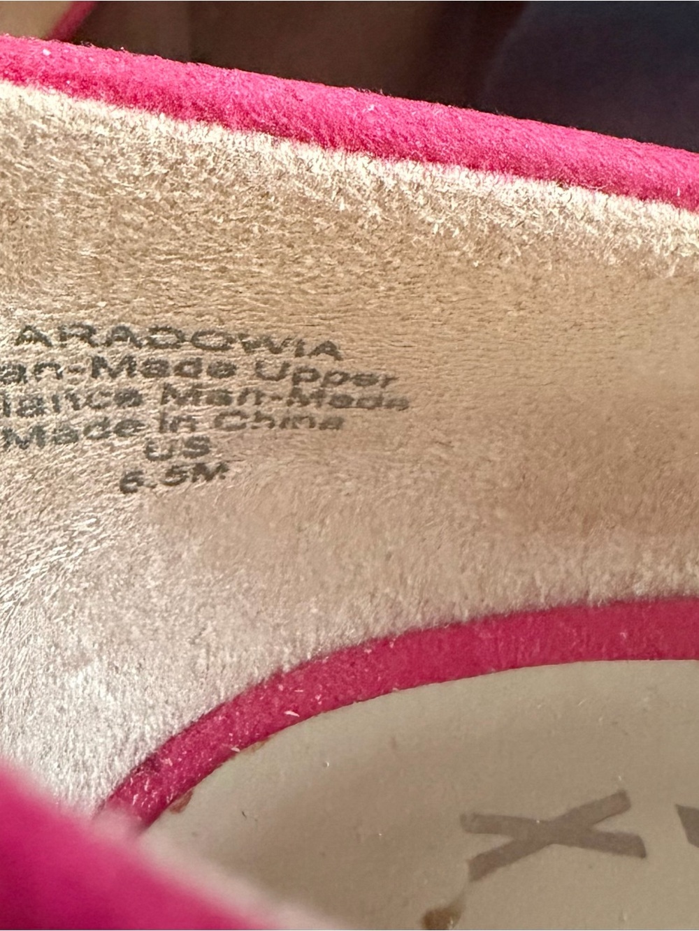 Mix No. 6 Fuchsia Faux Suede Pointed-Toe Pumps – Size 6.5M - Picture 10 of 10